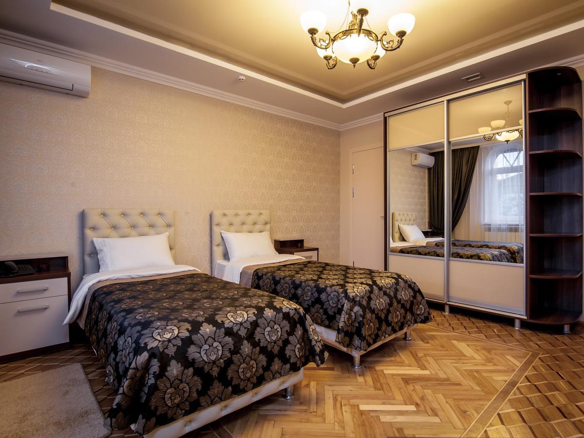 Stil 3 Hotel Chisinau Quarto foto